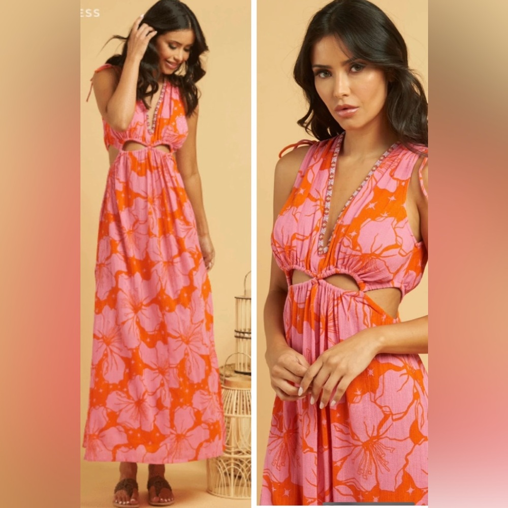 Retails for $219 NWT Vibrant Floral Maxi Dress
